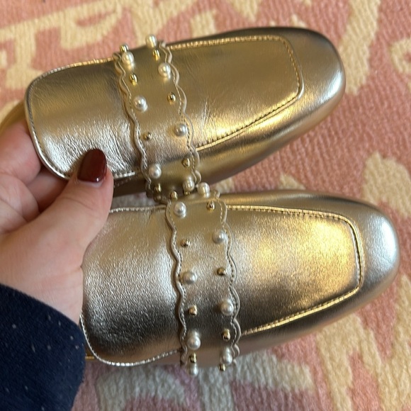 BRAND NEW STUART‎ WEITZMAN EMBELLISHED METALLIC MULE SIZE 6 1/2 - Picture 5 of 9